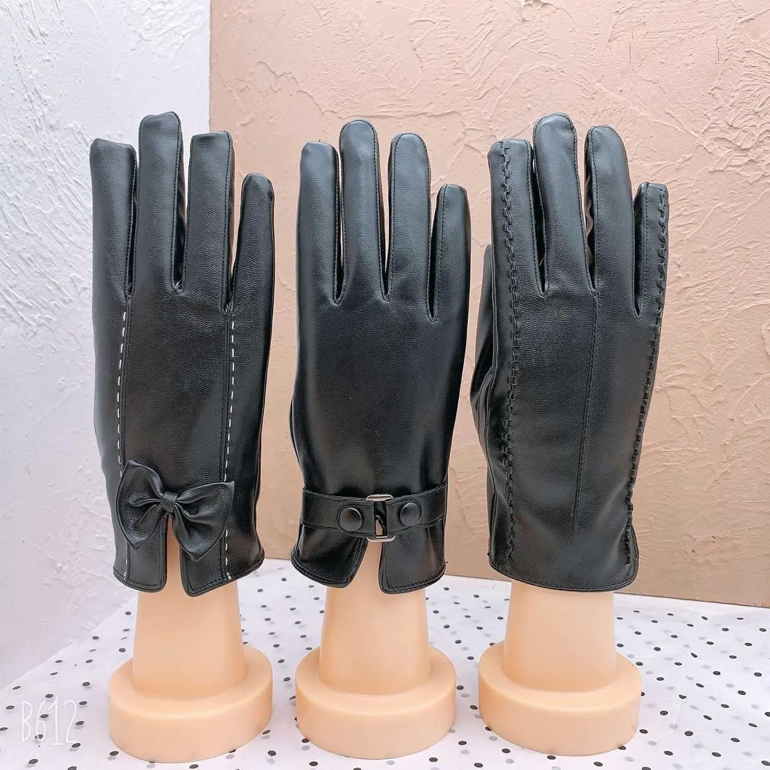 Elegant Warm Gloves Women Soft PU Leather Gloves for Women Winter Warm Fashion Gloves Winter Gloves for Women Driving