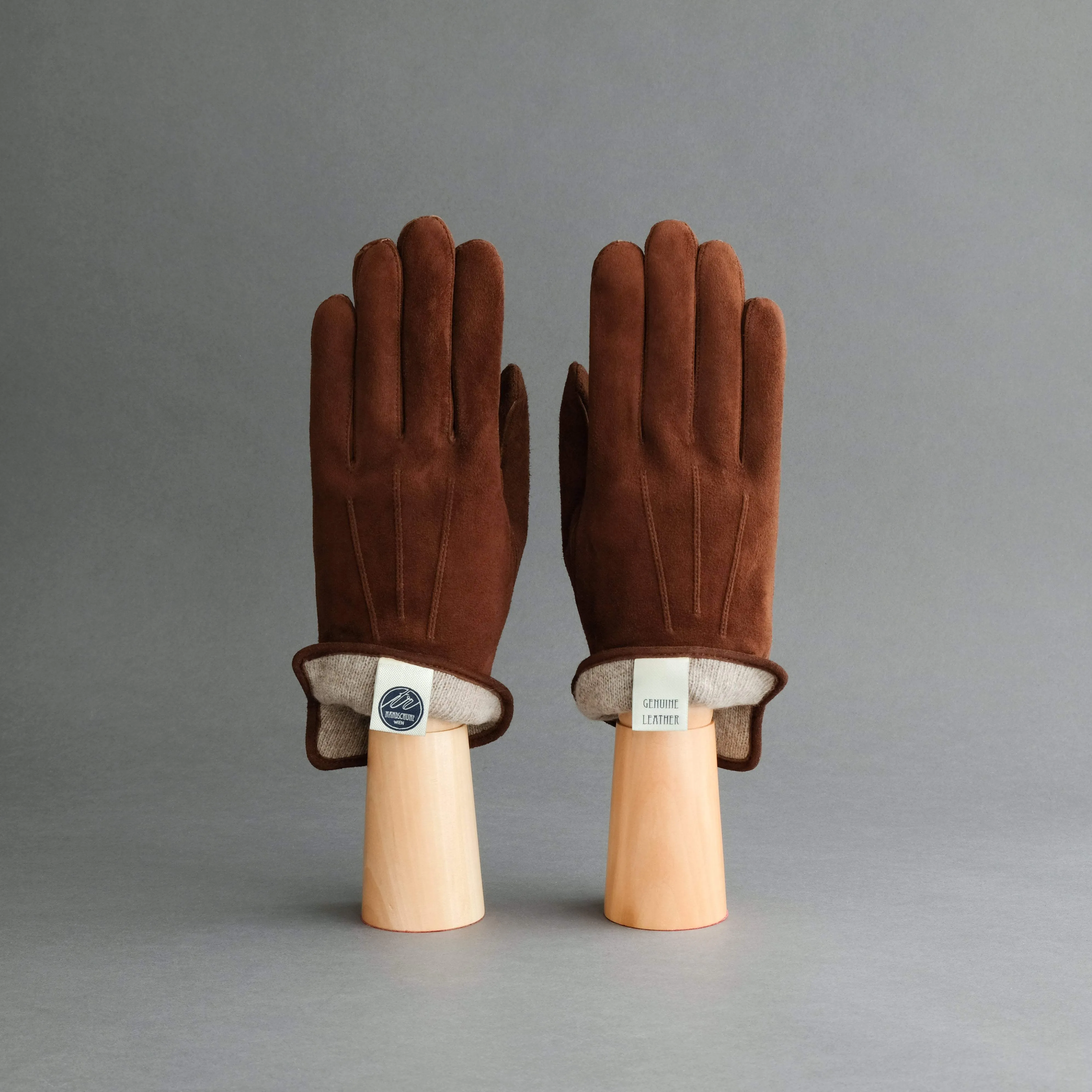 Gentlemen's Gloves from Chocolate Brown Goatskin Lined with Cashmere