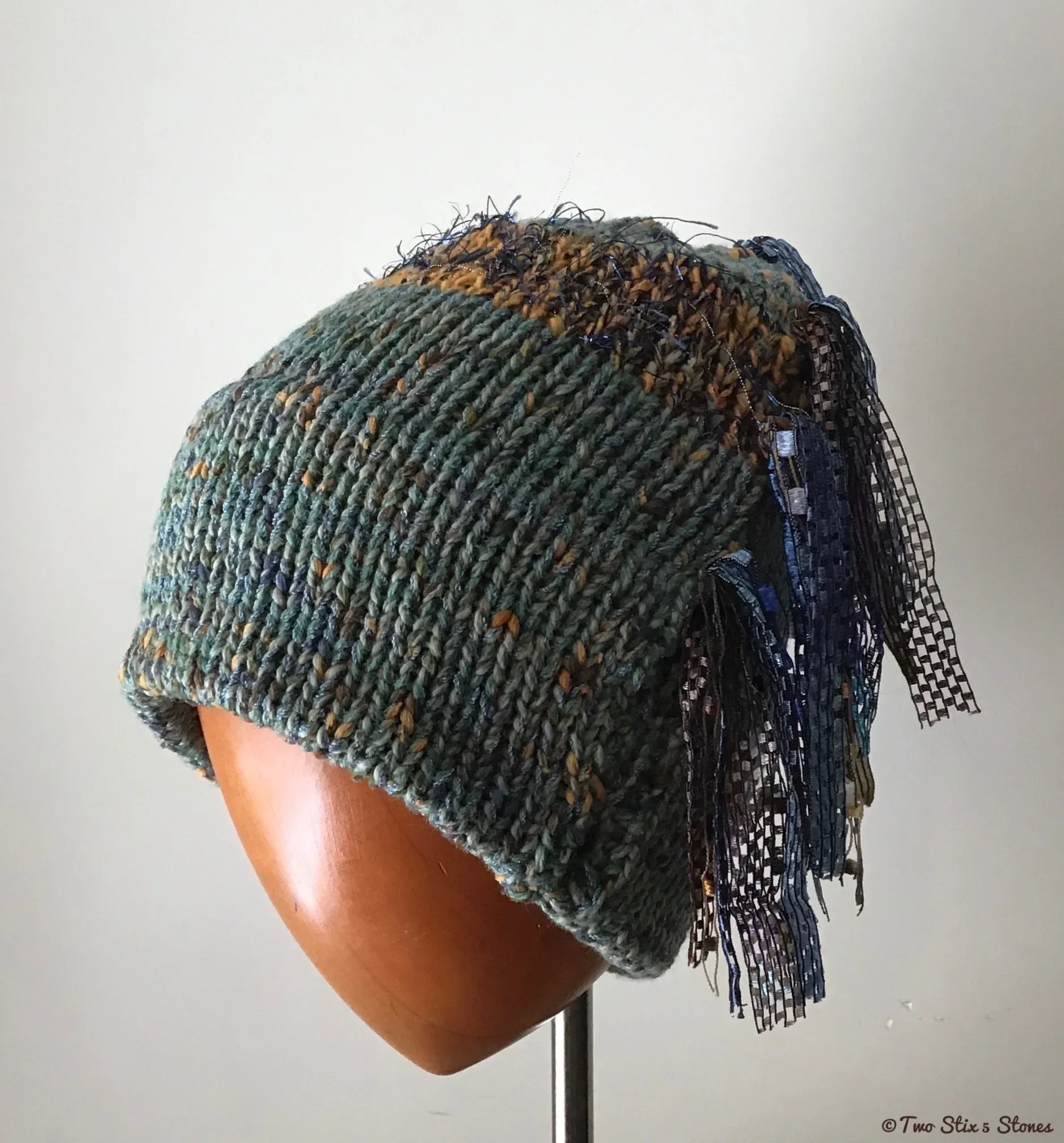 Green Tweed *Funky Chic* Beanie