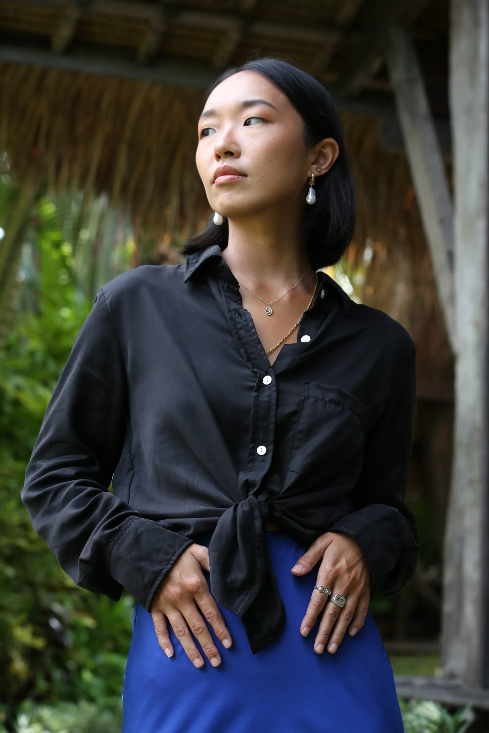 shirt - morotai - charcoal